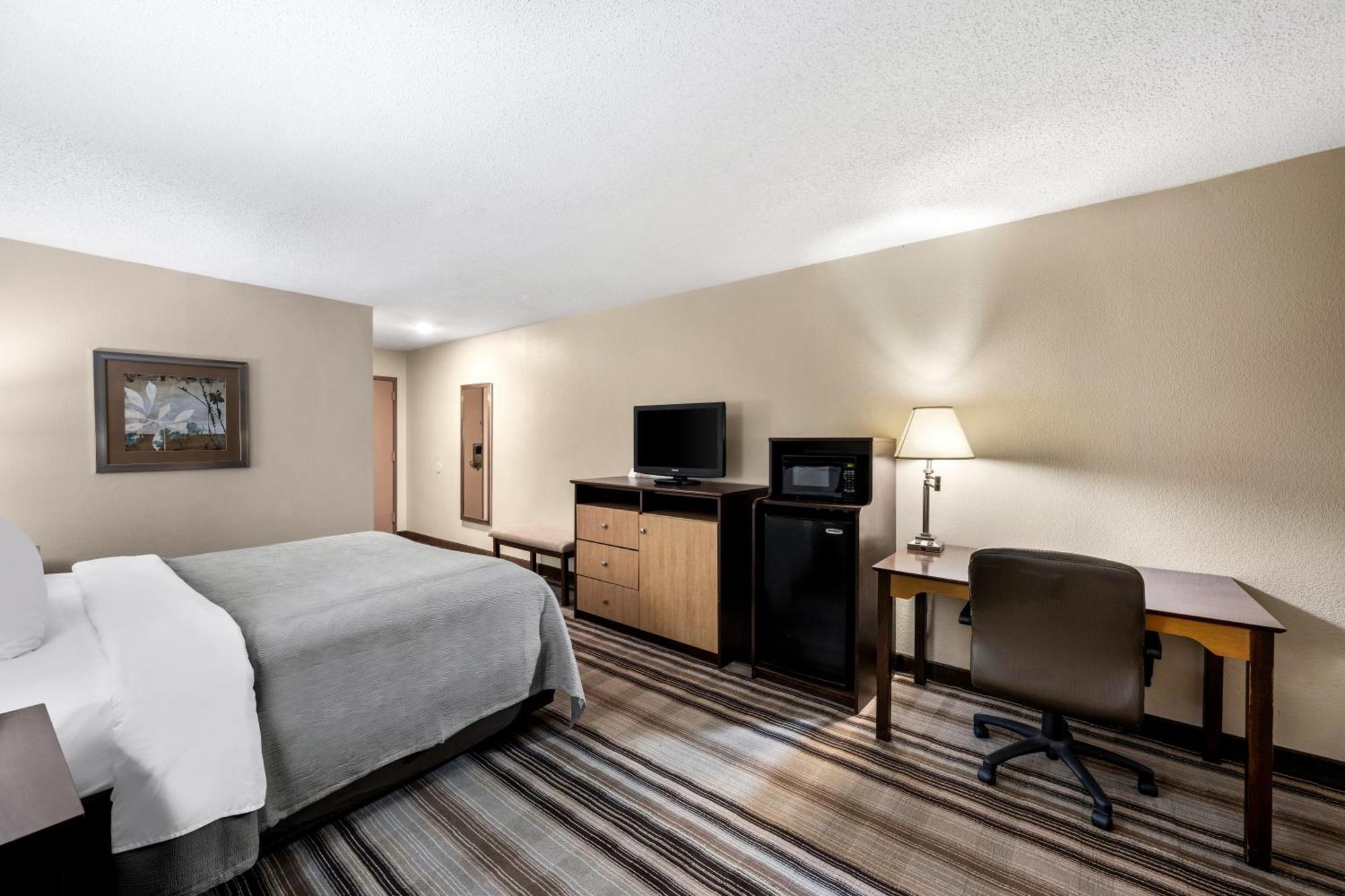 Quality Inn I-81 Exit 23 Bulls Gap Экстерьер фото